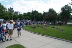 2008 BBQ Ribfest: The line of those waiting for autographs