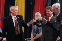 2008: Mark Critchfield, Mayor Tom Henry and Geoff Paddock