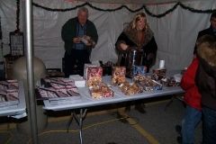 Aunt Millie's lighting refreshments