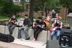 07/01/2009 - Downstait