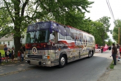 U.S. 93.3 Bus