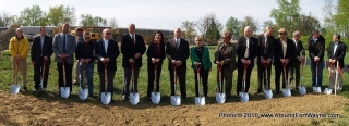 Dignitaries prepare to break ground