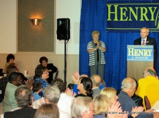 Sandy Henry and Mayor Tom Henry