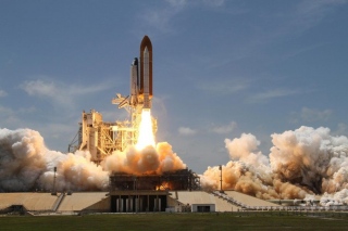 Shuttle Atlantis launch