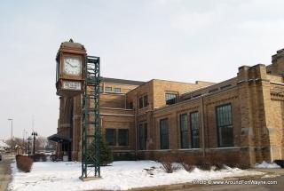 The Peoples Trust & Savings Company Clock