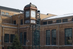 The Peoples Trust &amp; Savings Company Clock