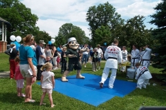 Johnny chops his board
