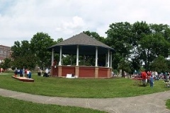 2009/06/11 - Broadway Family FunFest