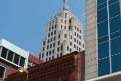 800 block of South Calhoun Street