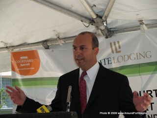 2009/06/29: Deno Yiankes