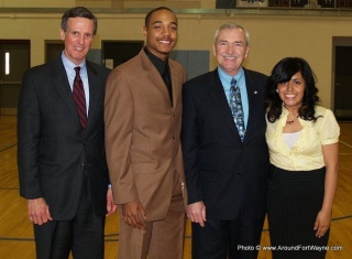 2010 recipients of the Horizon Scholarships