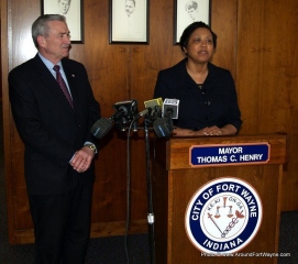 2011/04/18: Mayor Tom Henry and Julie Sanchez