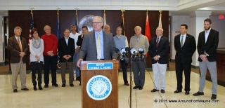 2015/11/25: Ron Dick