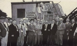 1939/08/23: Mayor Baals on machine