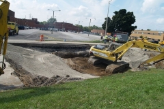 2009/09/22: Buckling pavement on Spy Run Avenue