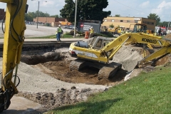2009/09/22: Buckling pavement on Spy Run Avenue