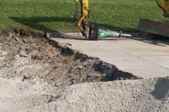 2009/09/22: Buckling pavement on Spy Run Avenue