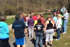 2016/04/16: Attendees file down ramp