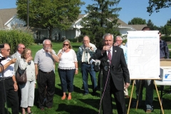 2015/09/17: Mayor Henry toasts