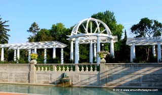 Lakeside Park Rose Gardens