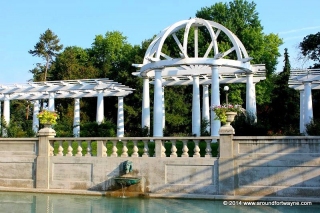 Lakeside Park Rose Gardens