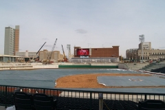 2009/02/20 - From the concourse