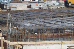 2009/03/22: Work continues on the north side concourse