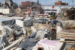 2009/03/22: The east side of the concourse