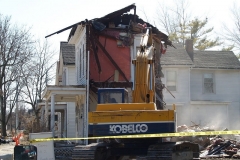 2009/03/03: 1120 Ewing Street, partially demolished