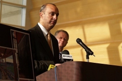 2007/11/29: Deno Yiankes