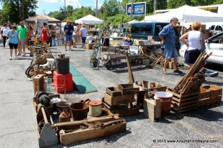 2015/08/01: Historic West Main Street Antique Show and Market