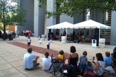 07/15/2009 - Lunch on the Square