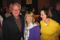 2009/06/01: Dr. Tom Hayhurst, ODOT Director Joline Molitoris, and Karen Goldner