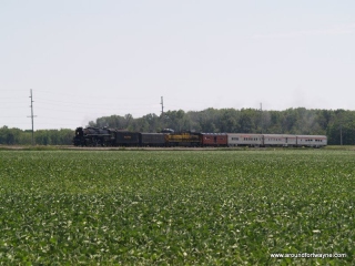 2012/07/11: The NKP 765 south of Yoder Indiana