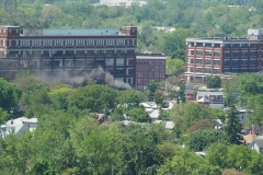 2009/05/20: In front of General Electric