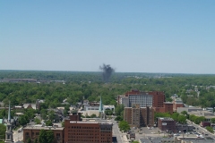 2009/05/20: The 765 leaves smoke