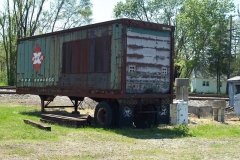 2009/05/22: REA Express trailer
