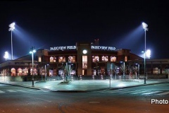 04/16/2009 - Opening day at 1 AM