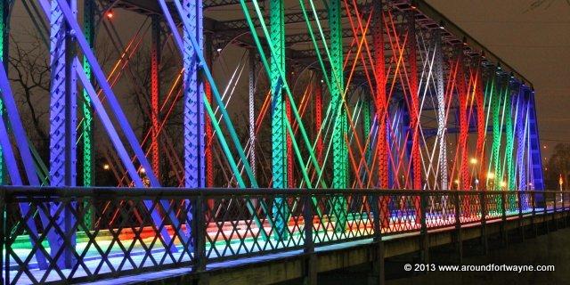 Holiday light display on the historic Wells Street Bridge Historic Wells Street Bridge holiday display
