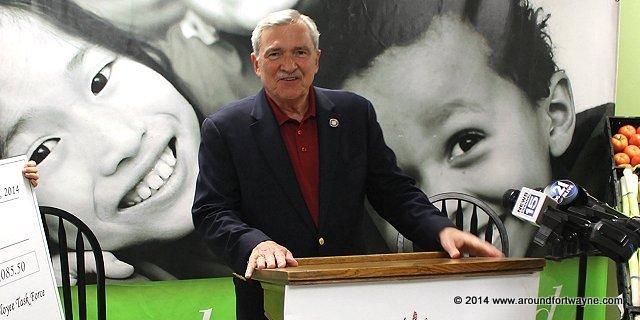 Mayor Henry comments on last evening’s vote to end collective bargaining for some unions Fort Wayne Mayor Tom Henry