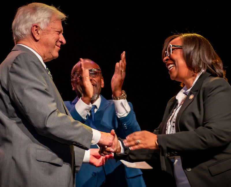 Sharon Tucker is sworn in as the new mayor of Fort Wayne, Indiana, by Deputy Mayor Karl Bandemer on April 23, 2024. Photo courtesy of the City of Fort Wayne.