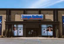 Longe celebrates reopening of iconic historical location